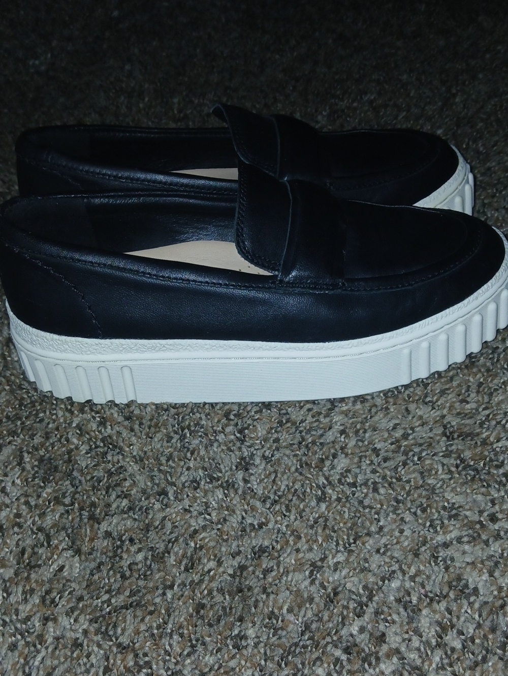 Womens Clarks Mayhill Cove Black Leather Platform Loafer White Sole Sz: 7